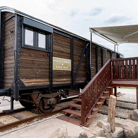 Glamping&Motel Alliance Plowdiw Exterior foto