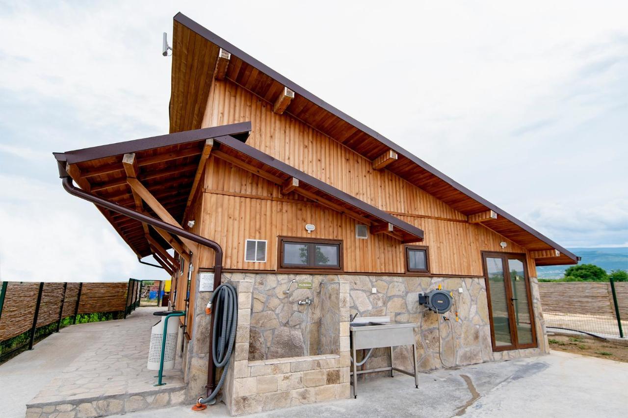 Glamping&Motel Alliance Plowdiw Exterior foto