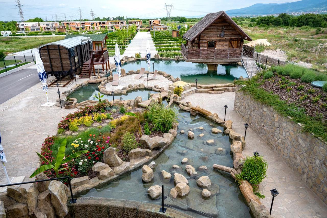 Glamping&Motel Alliance Plowdiw Exterior foto