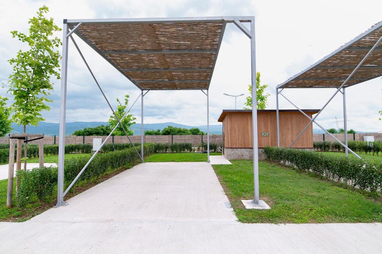 Glamping&Motel Alliance Plowdiw Exterior foto