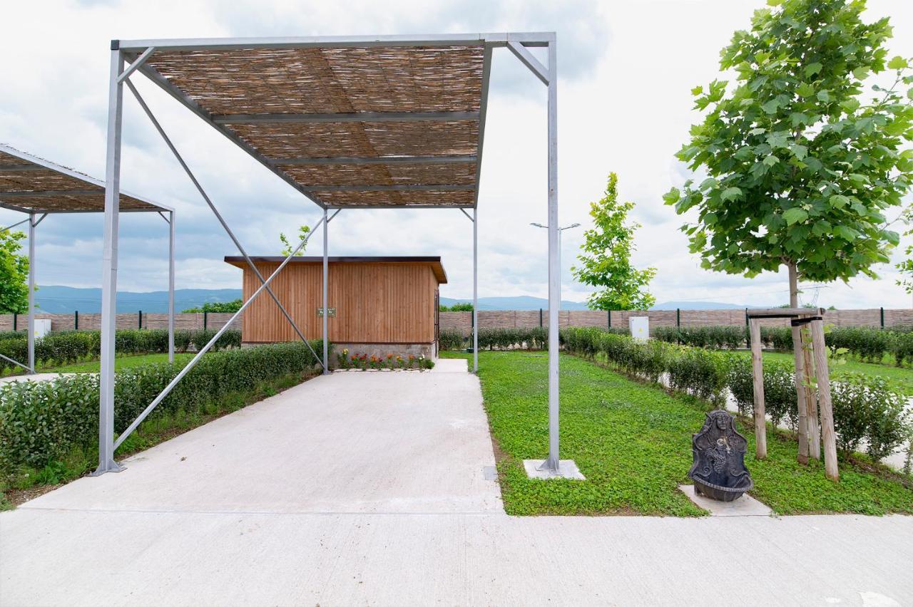 Glamping&Motel Alliance Plowdiw Exterior foto